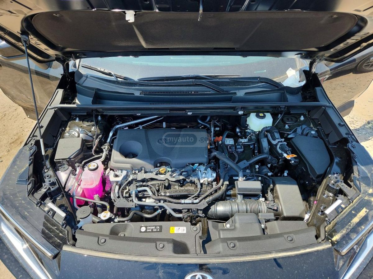 Toyota Rav 4 - фото 7