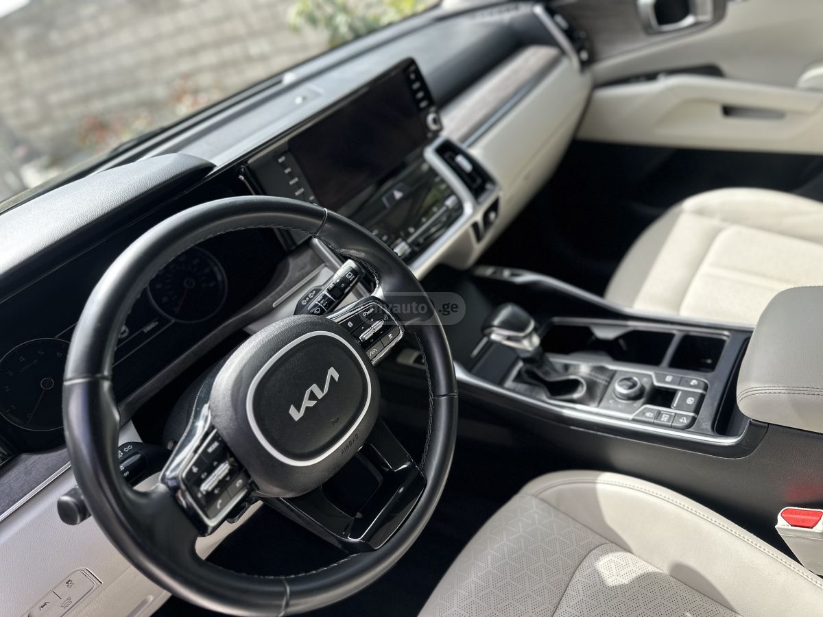 Kia Sorento - фото 10