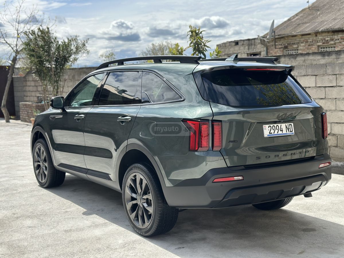 Kia Sorento - фото 4