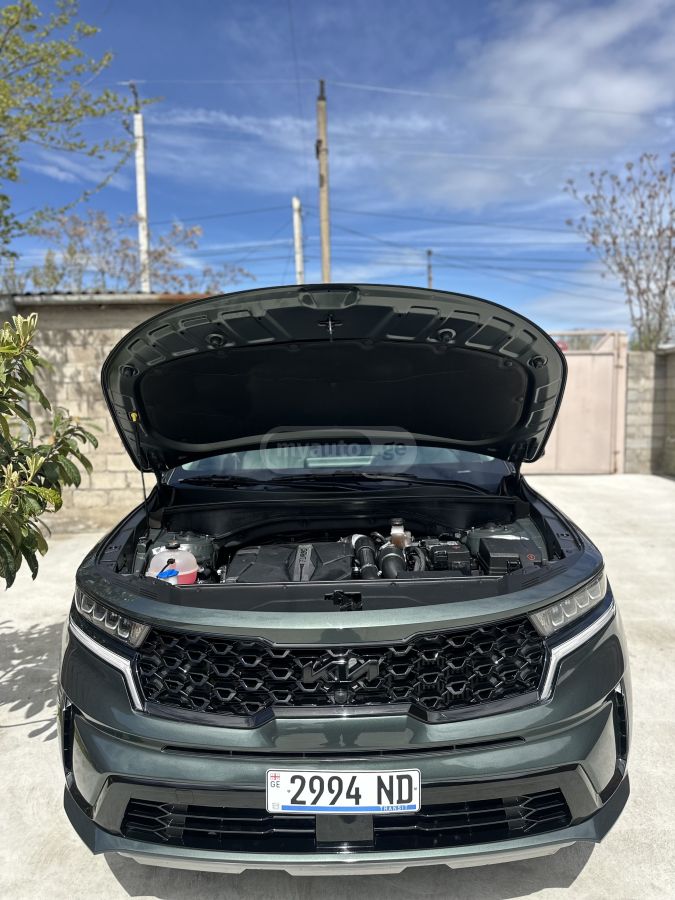 Kia Sorento - фото 8
