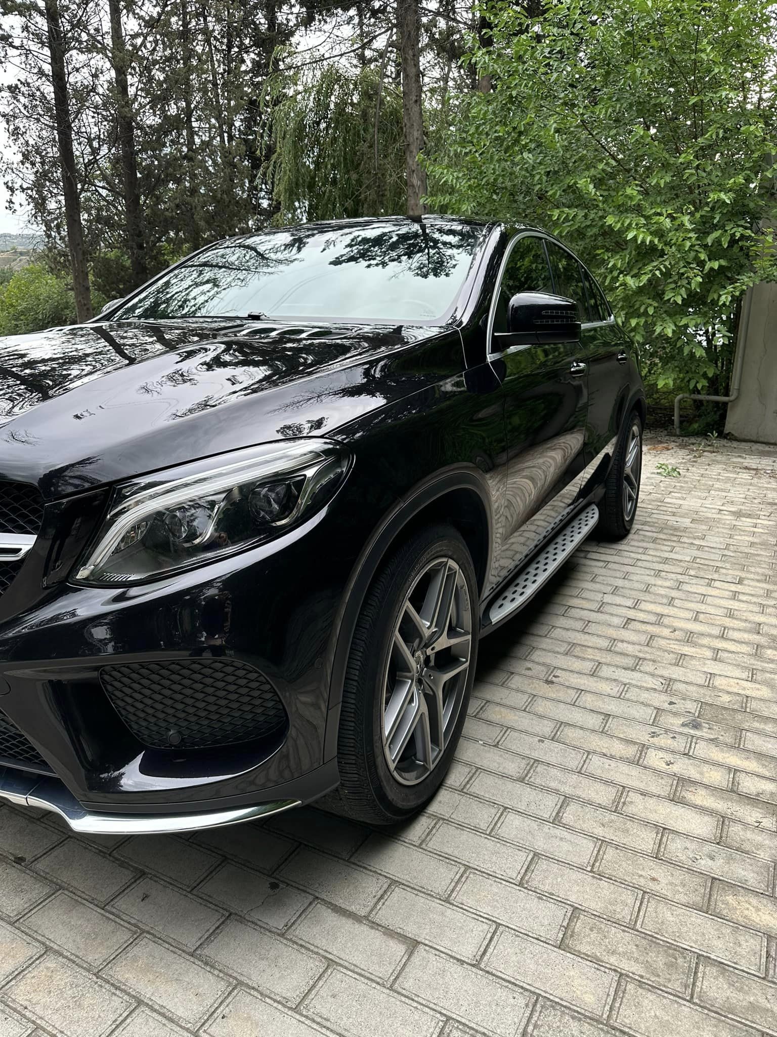 Mercedes-Benz GLE 400 - фото 2