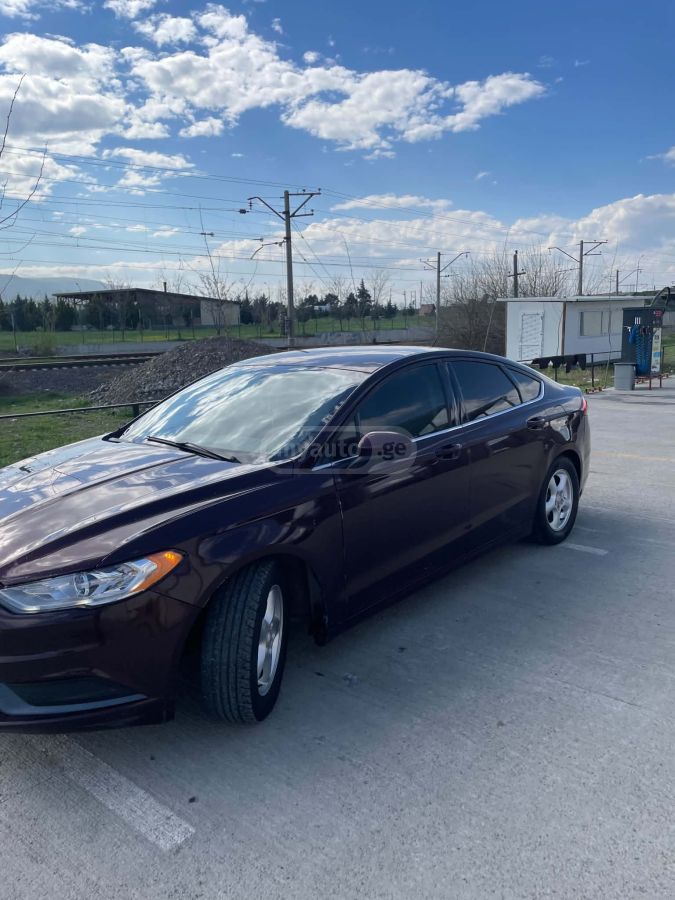 Ford Fusion - фото 3