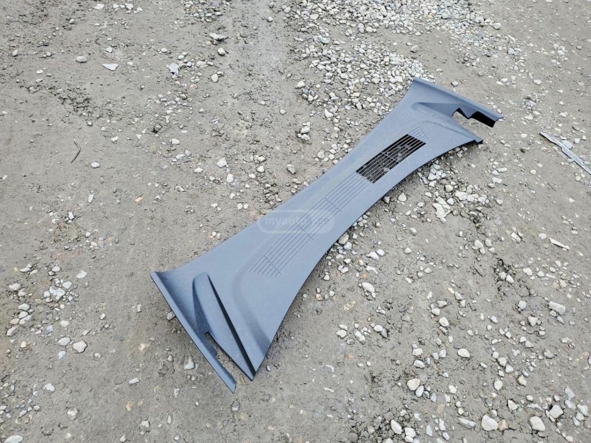 Tesla Model 3 2025 — миниатюра 12