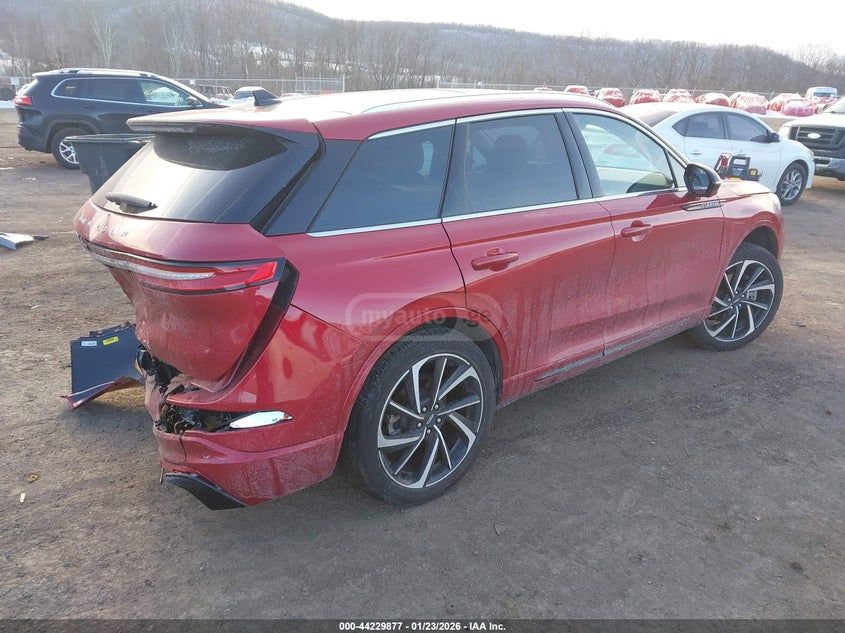 Lincoln Corsair 2024 — миниатюра 4