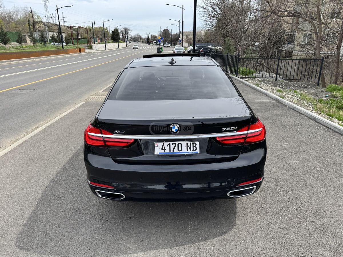 BMW 740 - фото 5