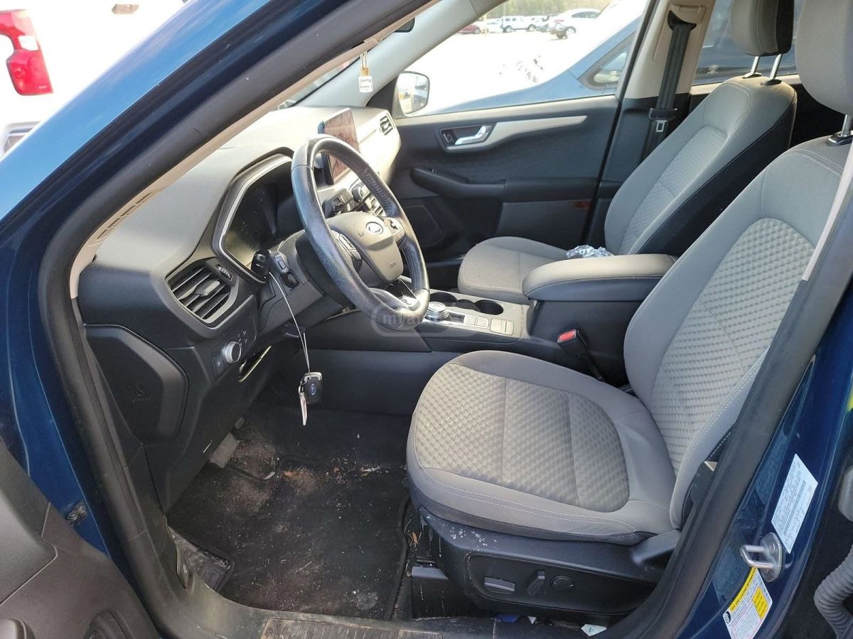 Ford Escape - фото 7