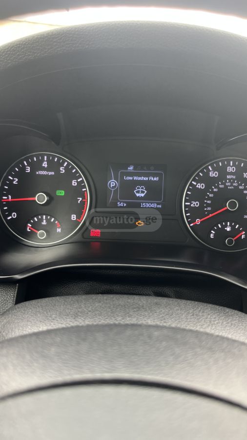 Kia Optima - фото 10