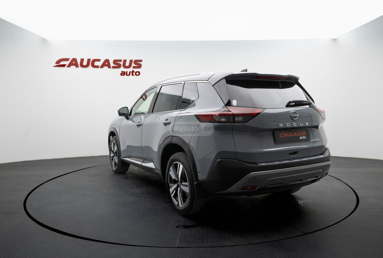 Nissan SL 4dr All-Wheel Drive CVT — миниатюра 6