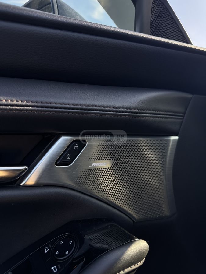 Mazda Mazda 3 - фото 11