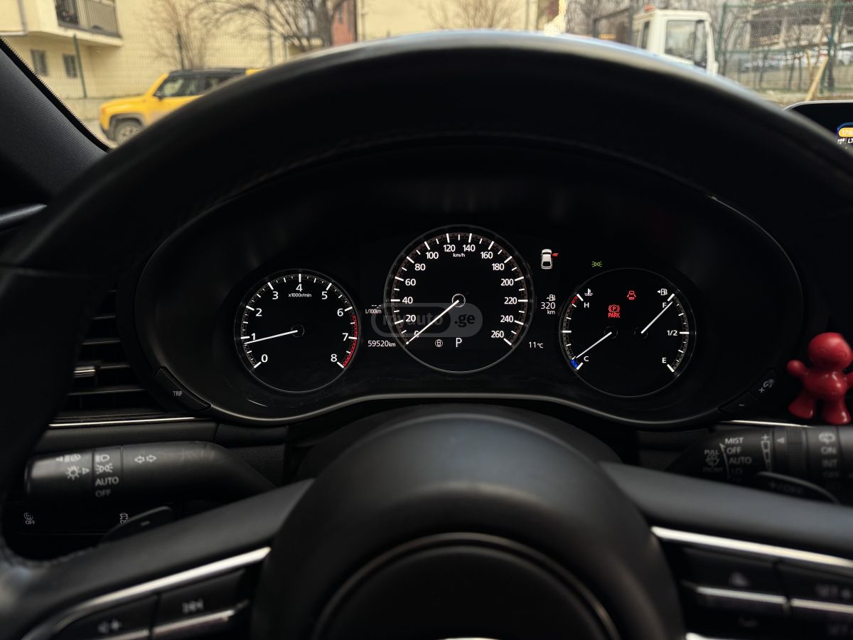 Mazda Mazda 3 - фото 14