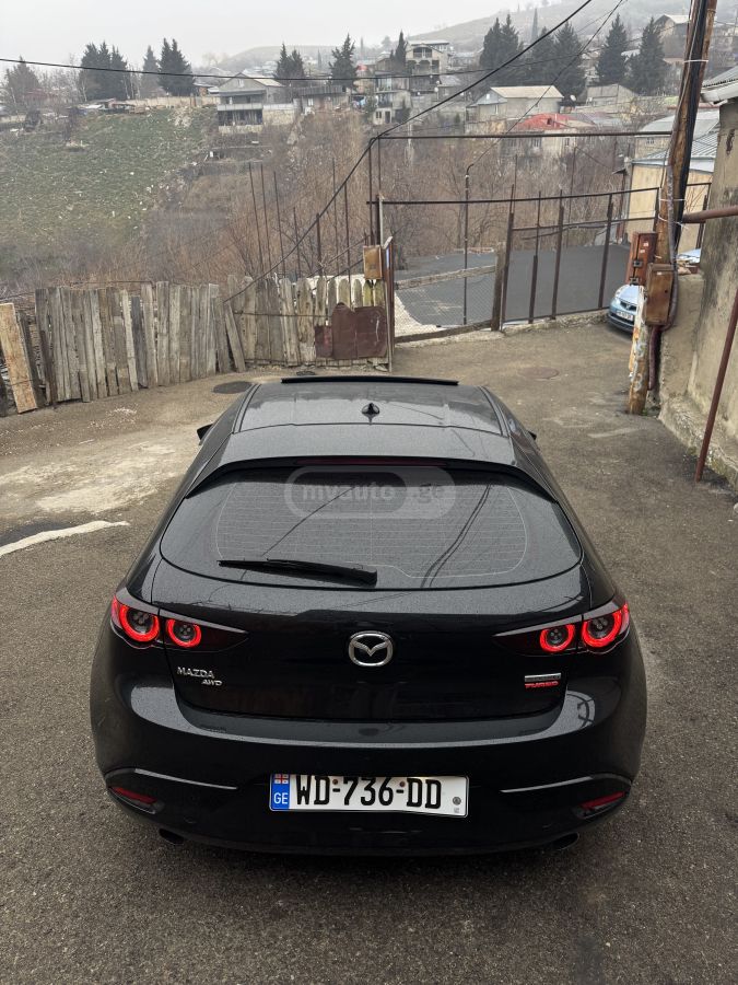 Mazda Mazda 3 - фото 3