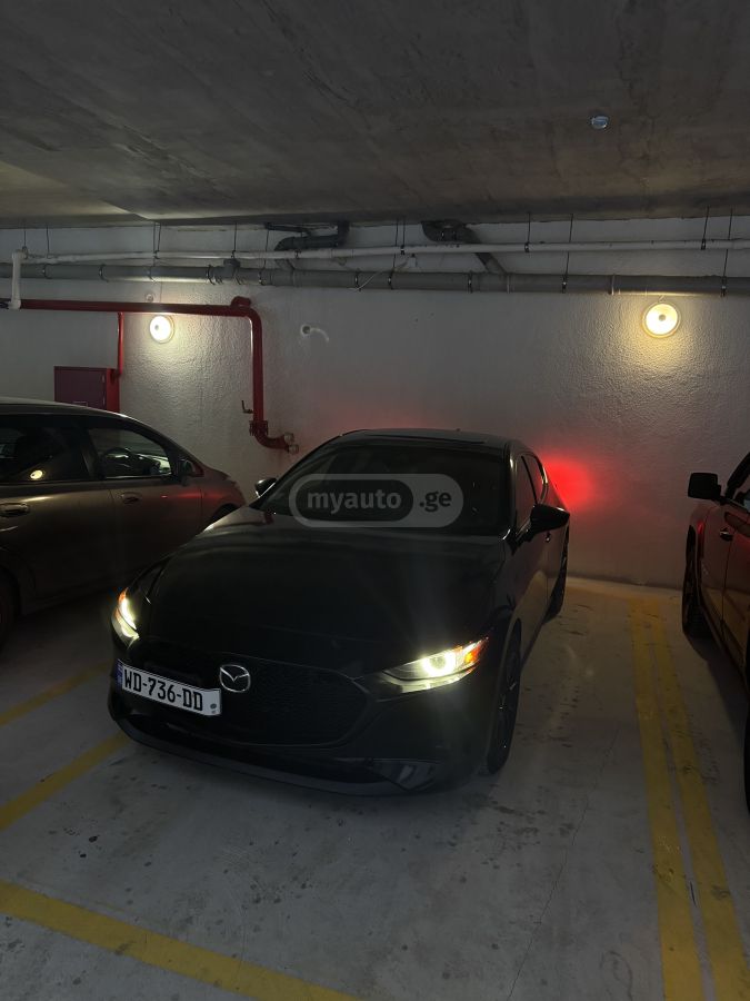 Mazda Mazda 3 - фото 7