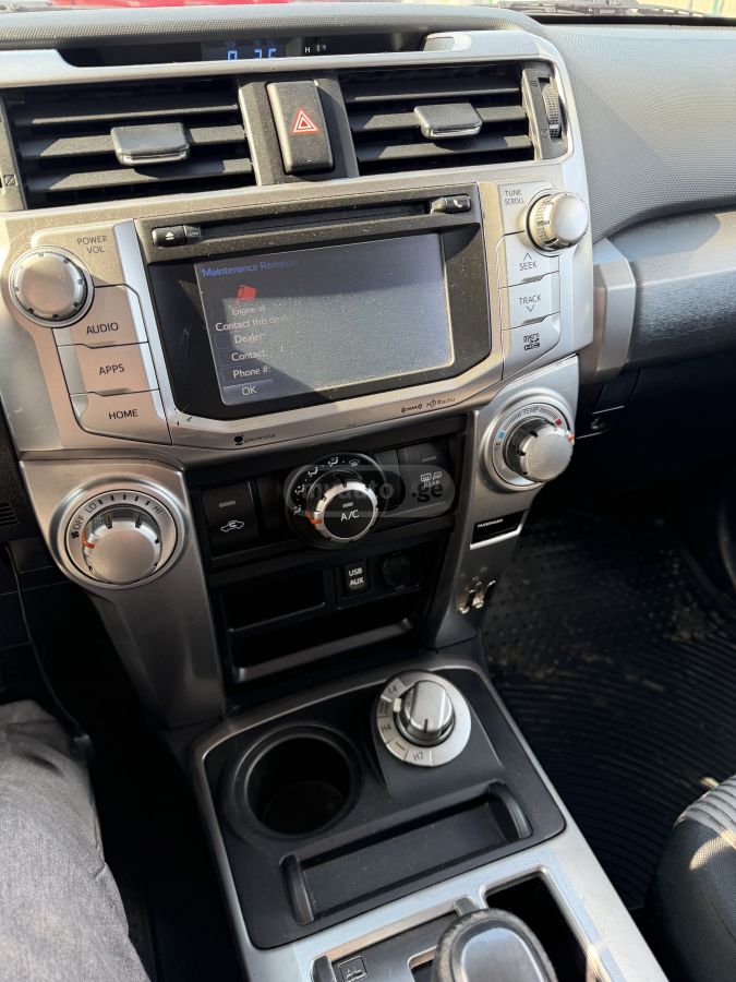 Toyota 4 Runner - фото 11