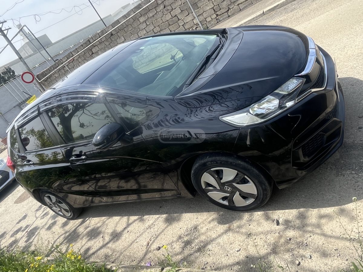 Honda FIT - фото 4