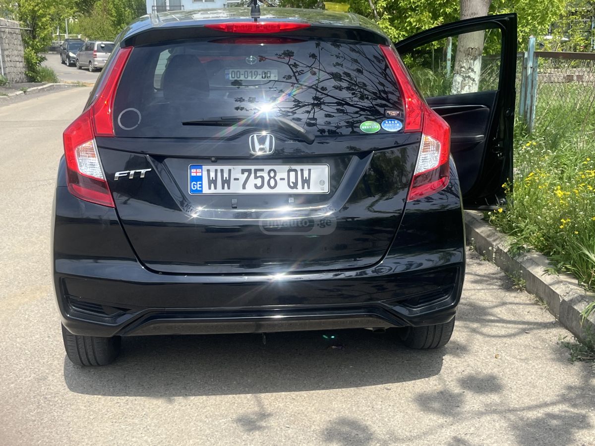 Honda FIT - фото 6