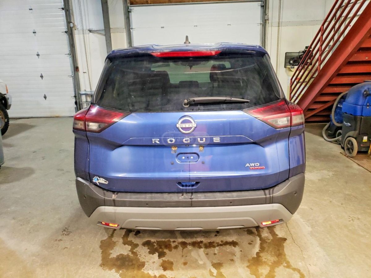 Nissan Rogue - фото 6