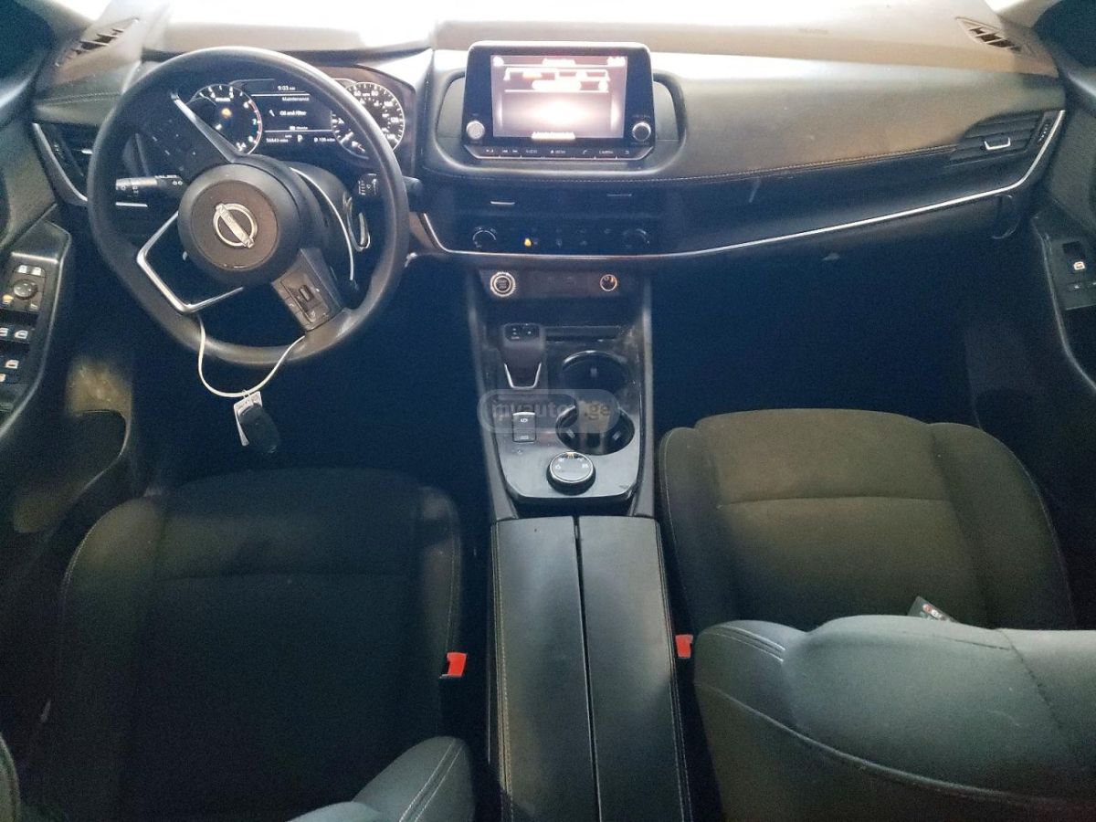 Nissan Rogue - фото 8