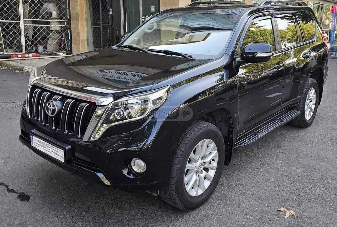 Toyota Land Cruiser Prado - фото 2