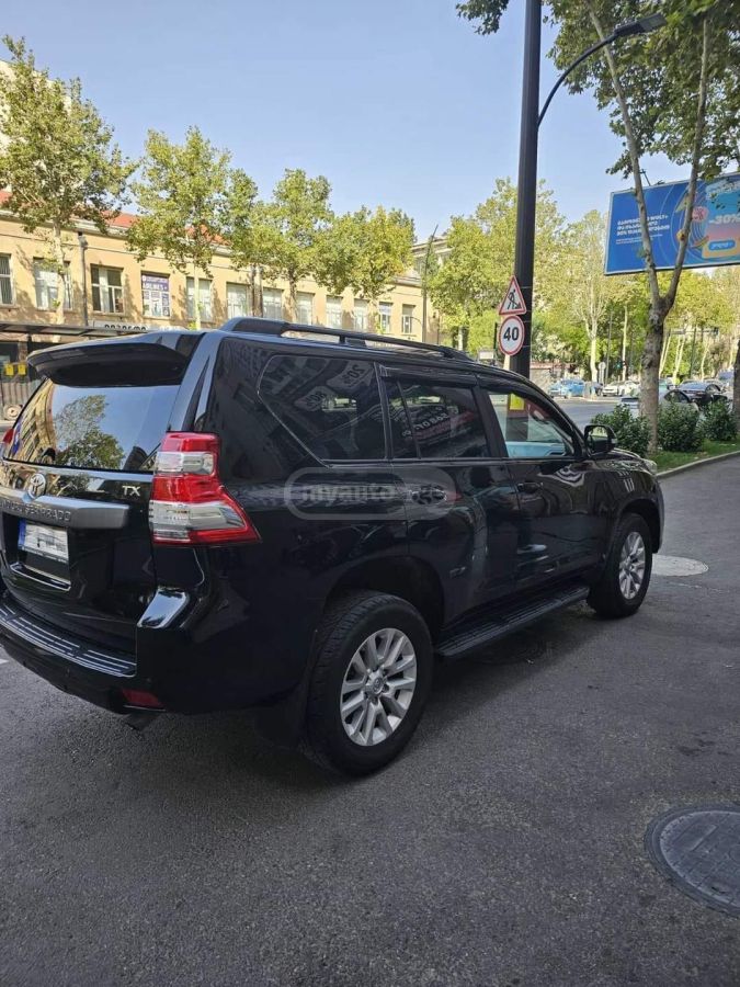 Toyota Land Cruiser Prado - фото 6
