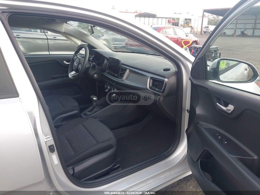 Kia Rio 2023 — миниатюра 5