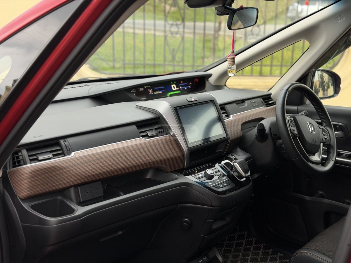Honda Freed - фото 14