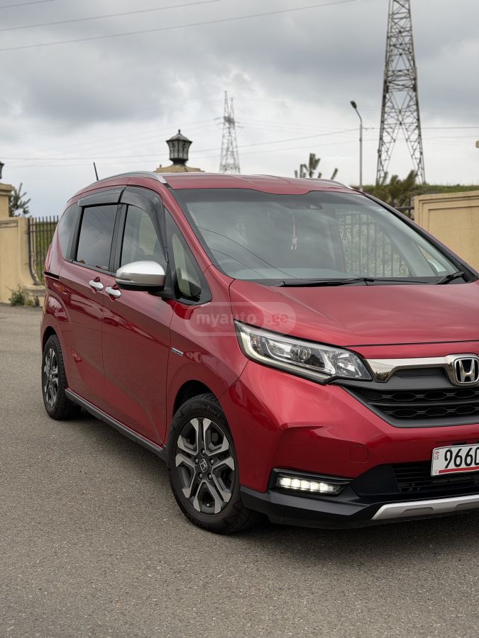 Honda Freed - фото 7