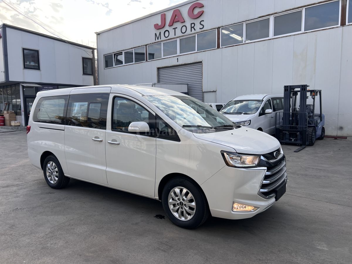 JAC M4 