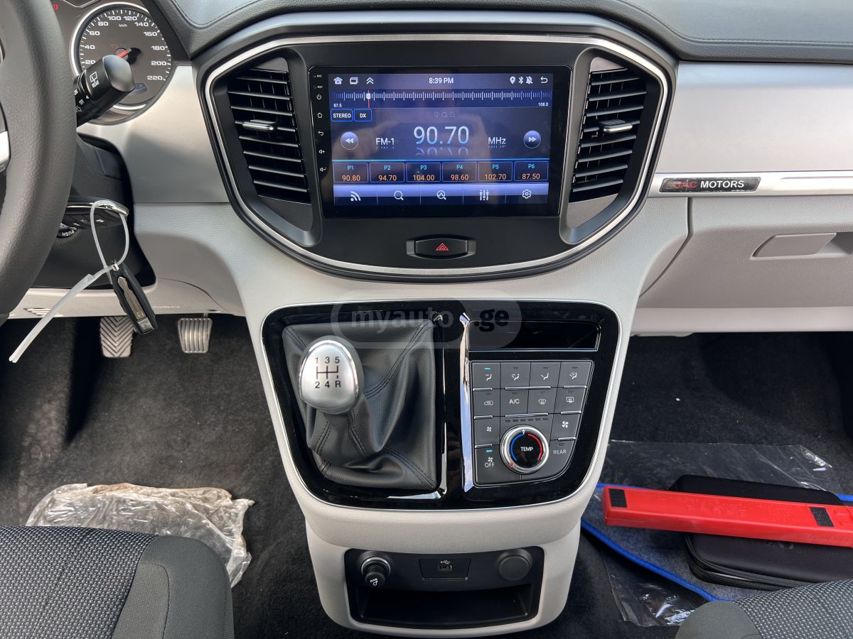 JAC M4 