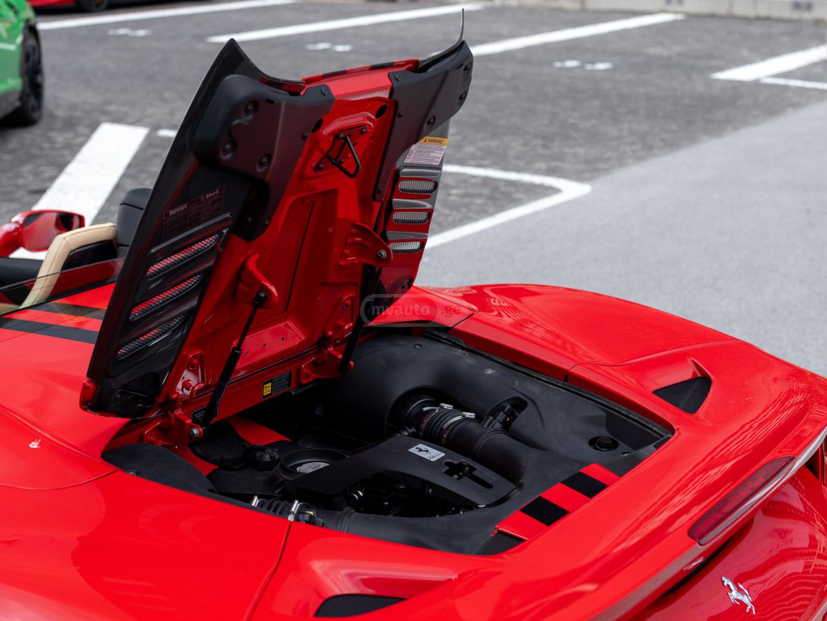 Ferrari F 8 Tributo - фото 13