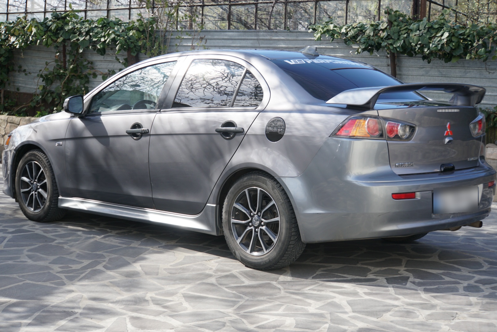 Mitsubishi Lancer - фото 3