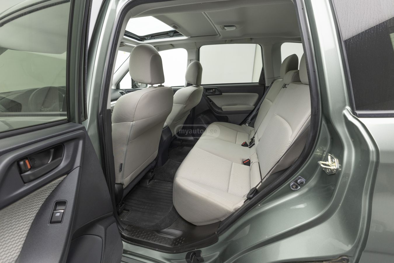 Subaru Forester - фото 8