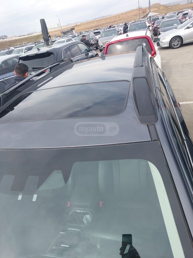 Subaru Limited XT 4dr All Wheel Drive — миниатюра 7