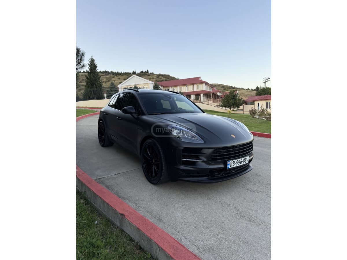 Porsche Macan - фото 1