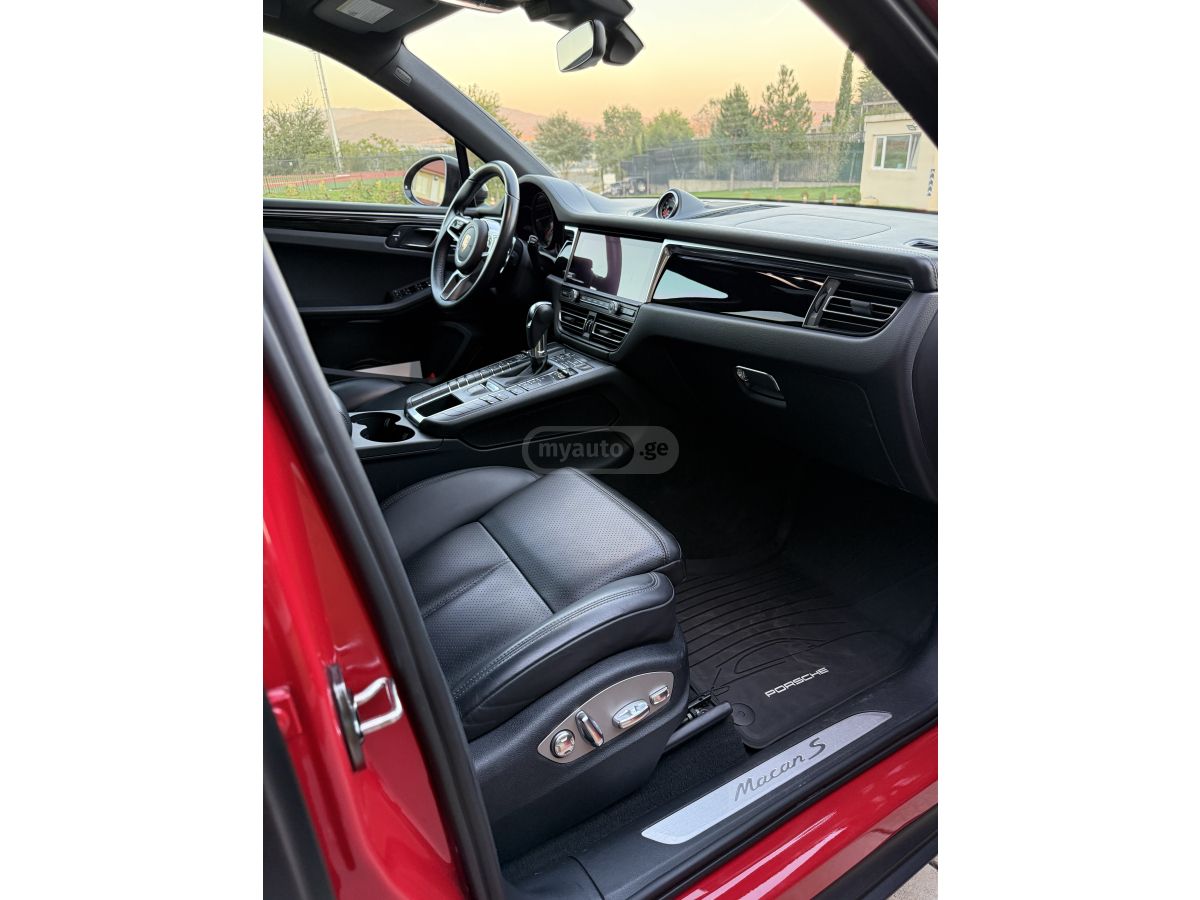 Porsche Macan - фото 7