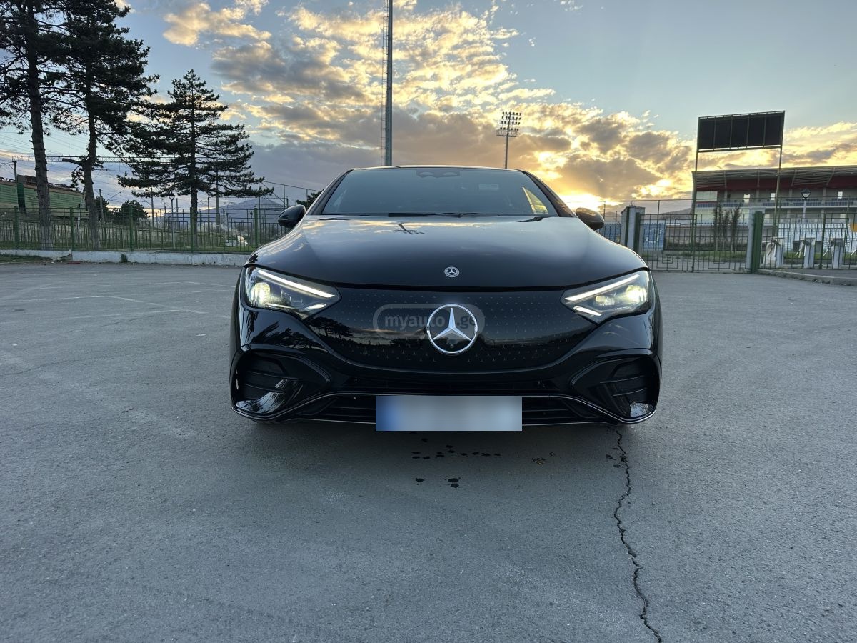 Mercedes-Benz EQE 350 - фото 1