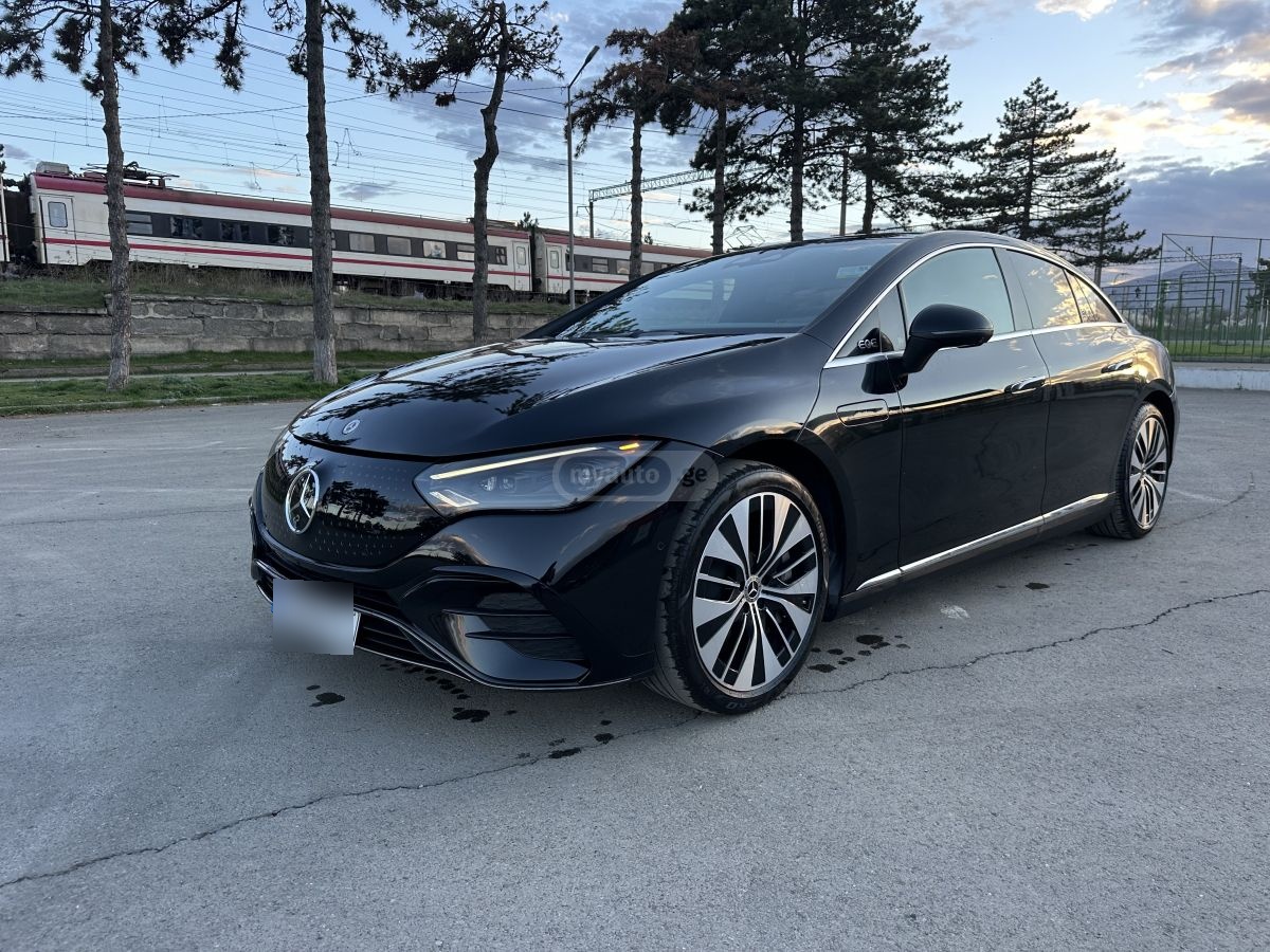 Mercedes-Benz EQE 350 - фото 2