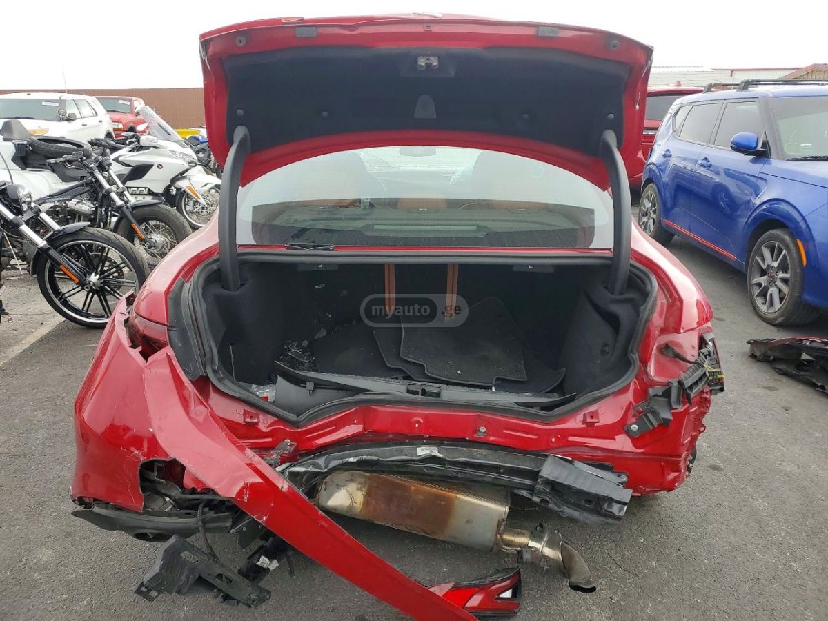 Alfa Romeo Giulia - фото 8