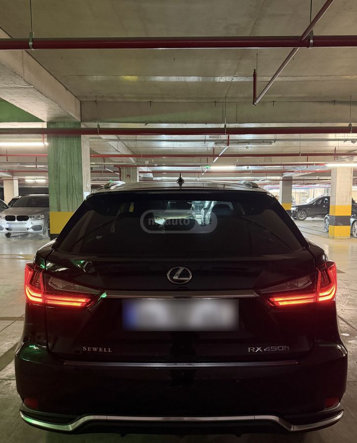 Lexus Luxury 4dr All-Wheel Drive CVT — миниатюра 2