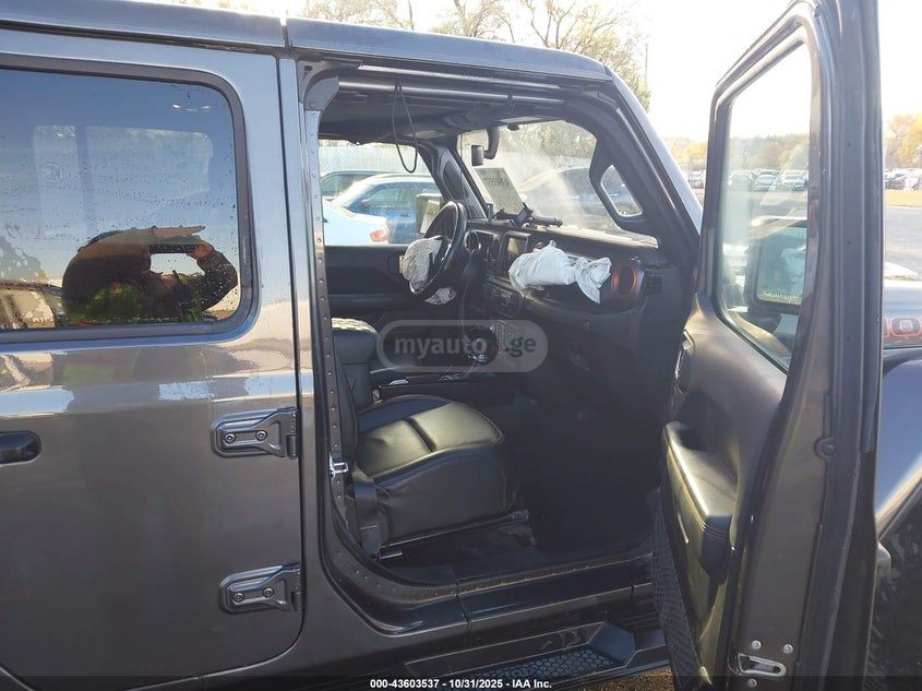 Jeep Mojave 4dr 4x4 Crew Cab 5 ft. — миниатюра 5