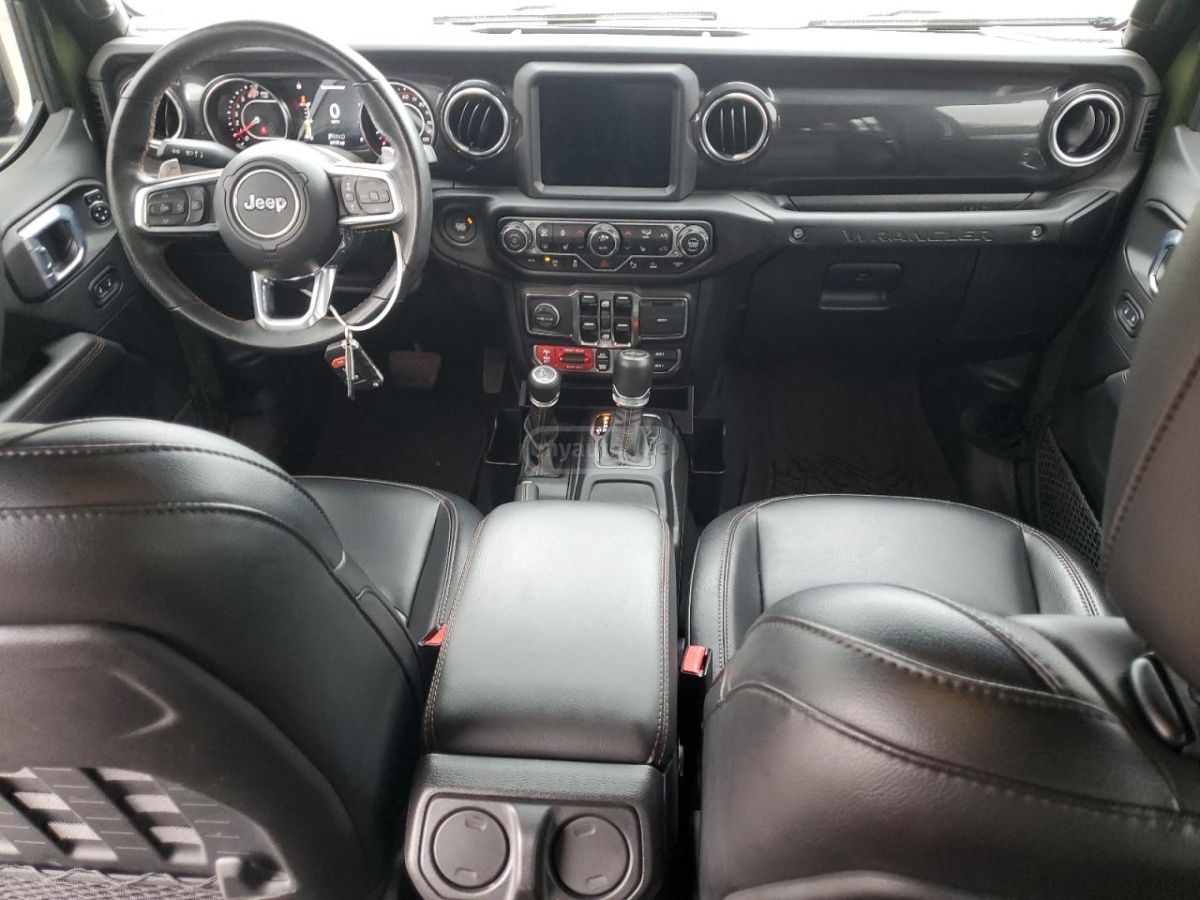 Jeep Wrangler - фото 8