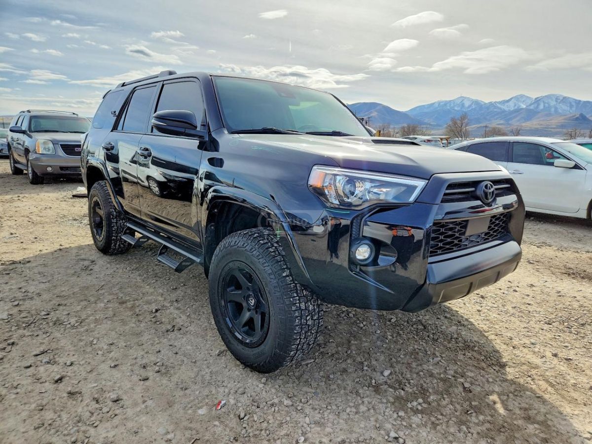Toyota 4 Runner - фото 4