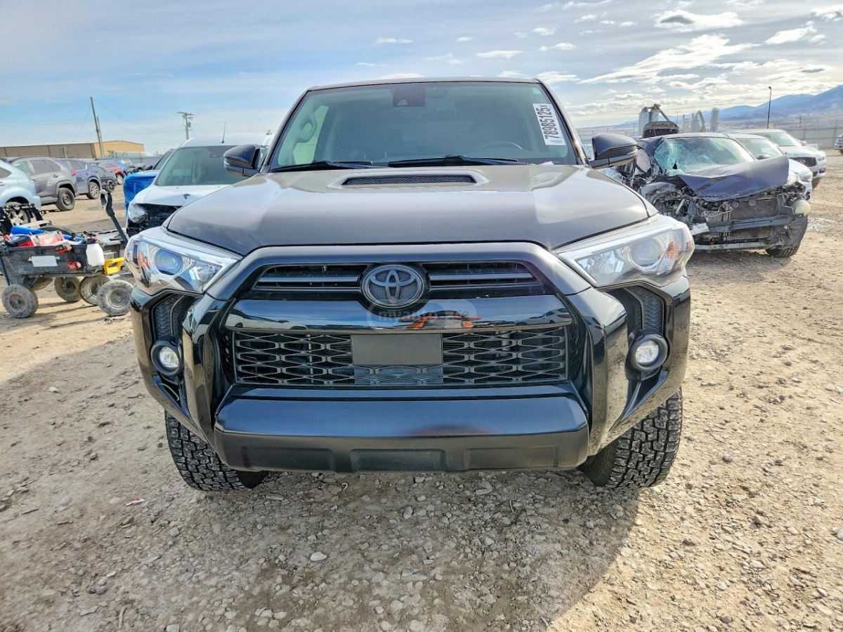 Toyota 4 Runner - фото 5