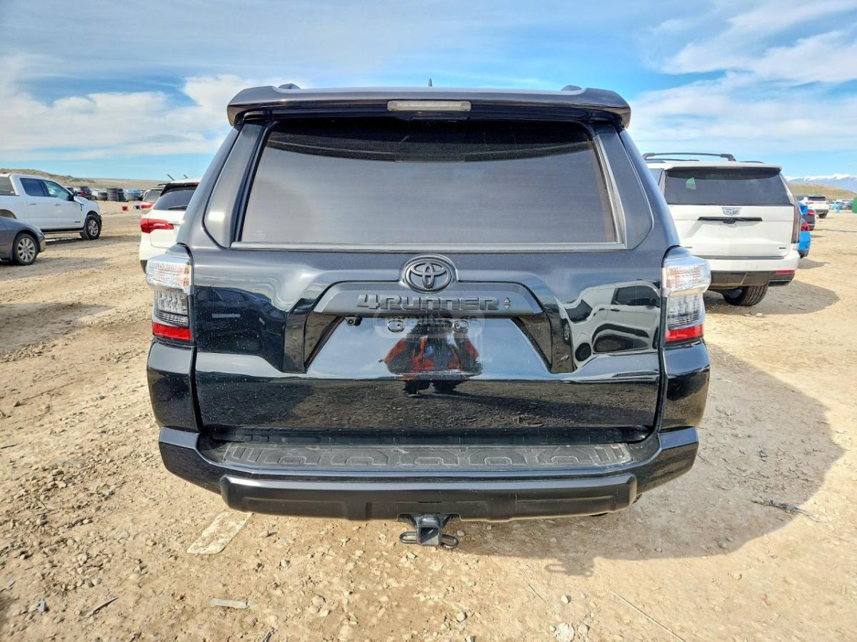 Toyota 4 Runner - фото 6
