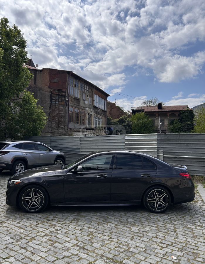 Mercedes-Benz C 300 - фото 3