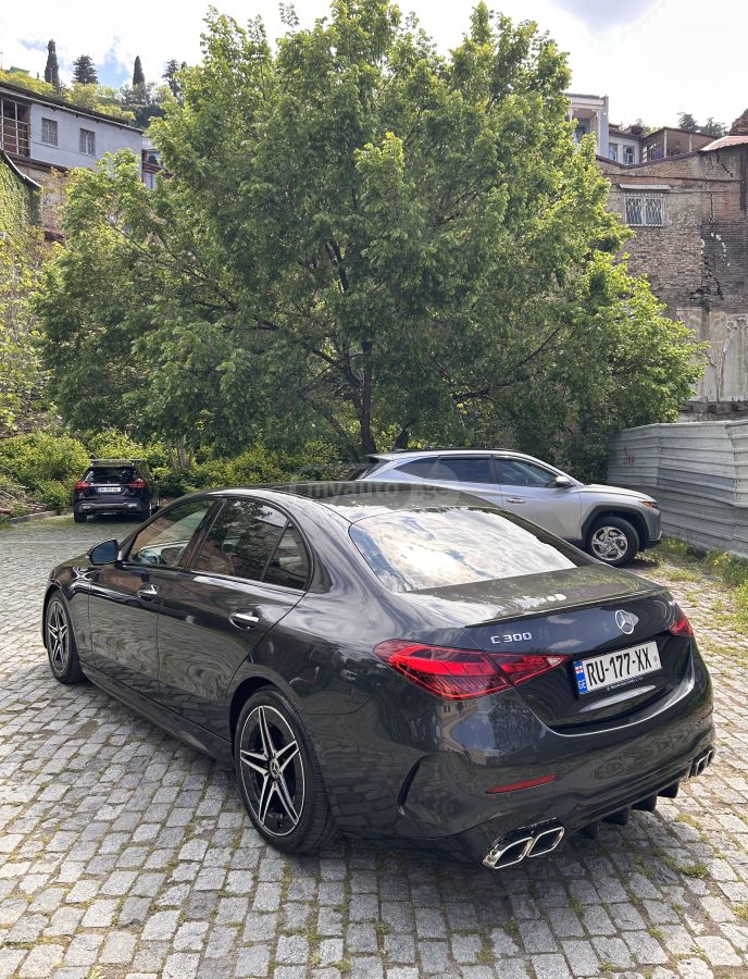 Mercedes-Benz C 300 - фото 4