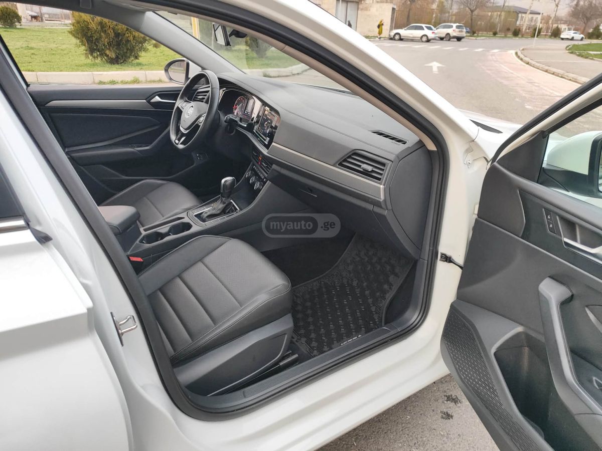 Volkswagen Jetta - фото 9