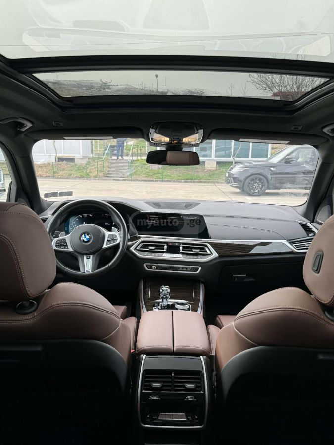 BMW X5 - фото 6