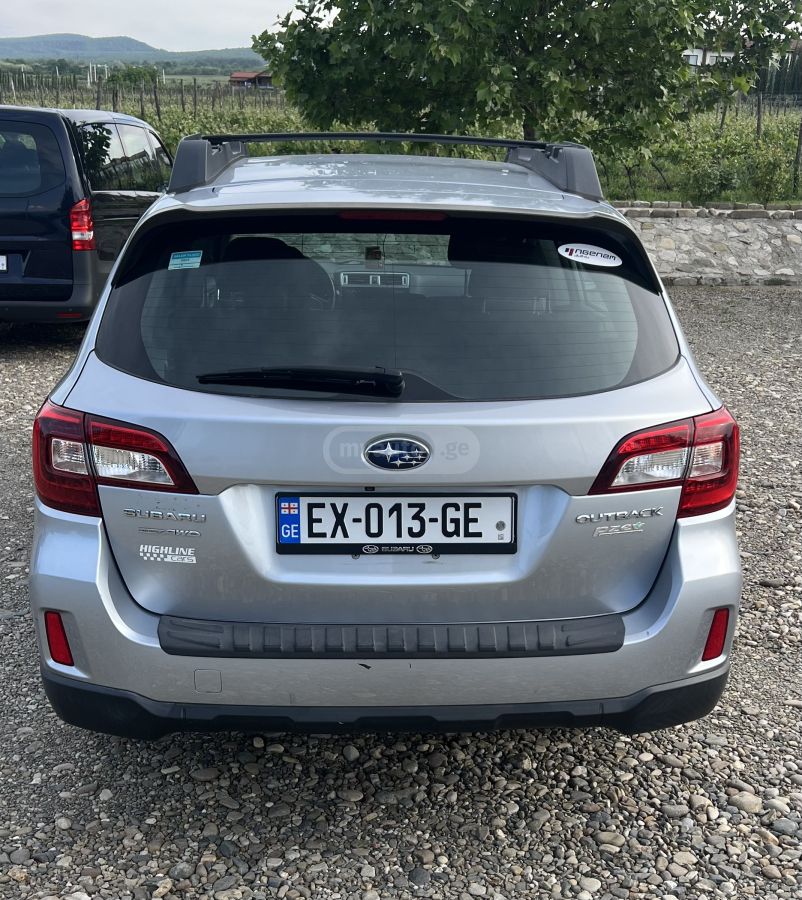 Subaru Outback - фото 3