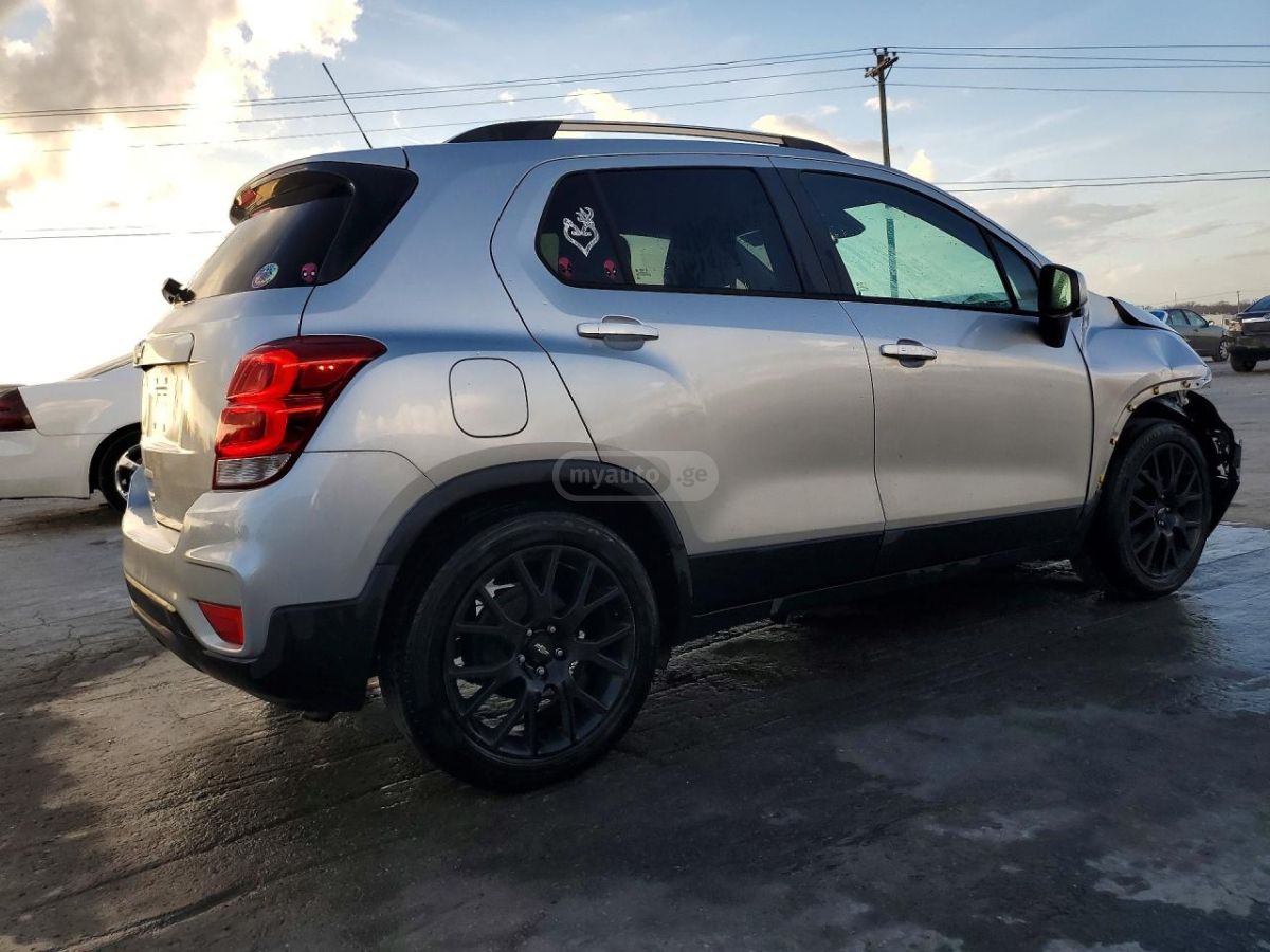 Chevrolet Trax - фото 6