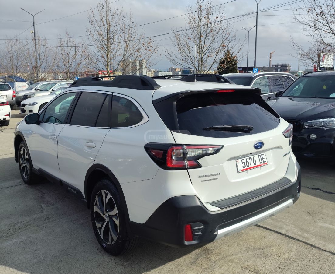 Subaru Outback - фото 10
